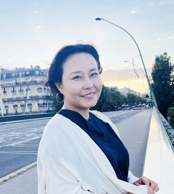 パリ日本人デザイナー